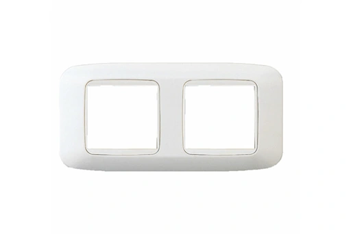 PLAQUE YES 45 CARREE BLANC 2+2 MODULES